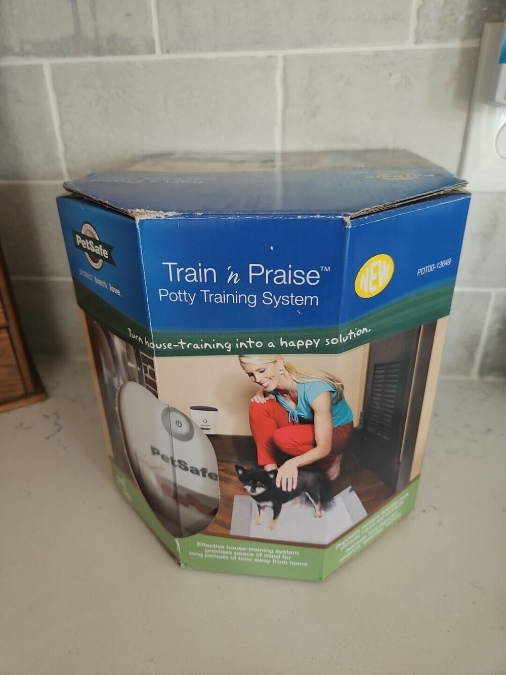 PetSafe Train N Praise Puppy Dog Potty Training System PDT00-13649 New In Box